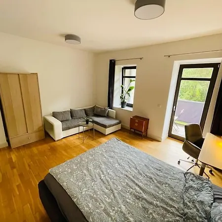 Daire Charmante Im Gruenen