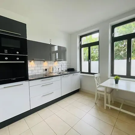 Apartment Charmante Im Gruenen *