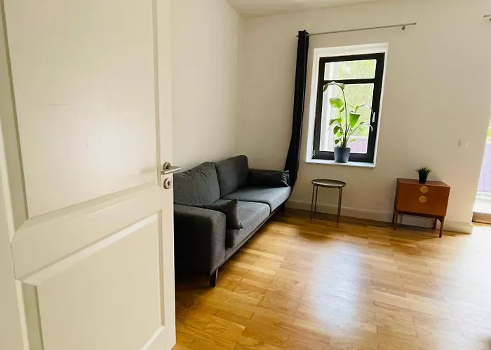 Charmante Im Gruenen ライプツィヒ